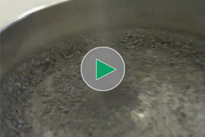 检查陶瓷颗粒的筛选